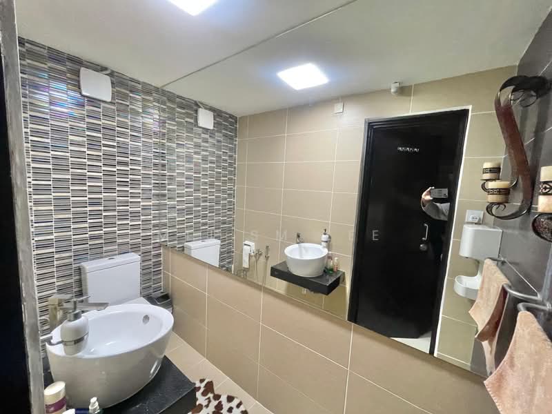 Rumah Banglo untuk Dijual di Taman Cheras (Cheras) - Mei SM Lee - Taman Cheras, Cheras Bathroom - PropertyGuru.com.my