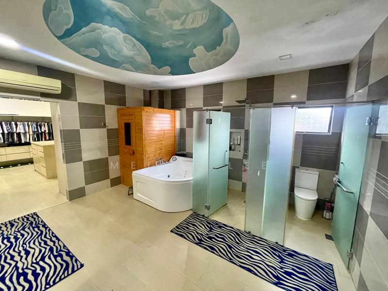 Rumah Banglo untuk Dijual di Taman Cheras (Cheras) - Mei SM Lee - Taman Cheras, Cheras Bathroom - PropertyGuru.com.my