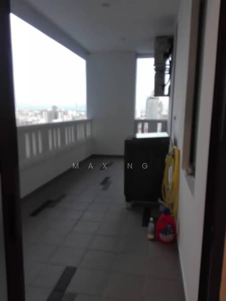 Kondominium untuk Disewa di Logan Residency (Logan Mansion) - Max Ng - Balcony - PropertyGuru.com.my