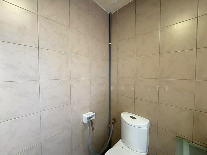 Kediaman Servis untuk Disewa di Greenfield Regency - Hong Charng Lee - Bathroom - PropertyGuru.com.my