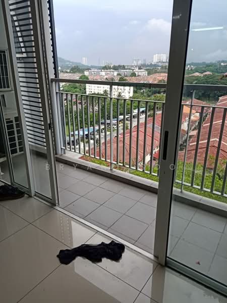 Condominium for Rent at Vina Residency (Vina Versatile Homes) - Bryant Soo - Balcony - PropertyGuru.com.my