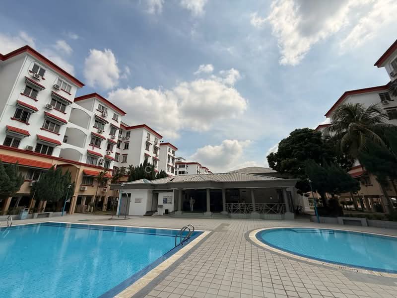 Pangsapuri untuk Disewa di Subang Perdana Goodyear Court 9 - CK Yap - Exterior - PropertyGuru.com.my