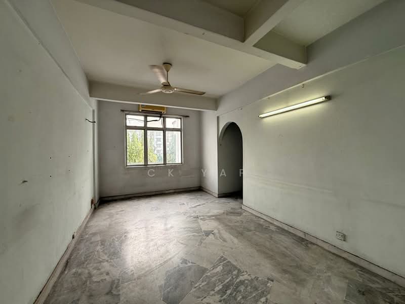 Pangsapuri untuk Disewa di Subang Perdana Goodyear Court 9 - CK Yap - Interior - PropertyGuru.com.my