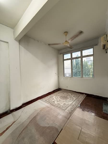 Pangsapuri untuk Disewa di Subang Perdana Goodyear Court 9 - CK Yap - Interior - PropertyGuru.com.my