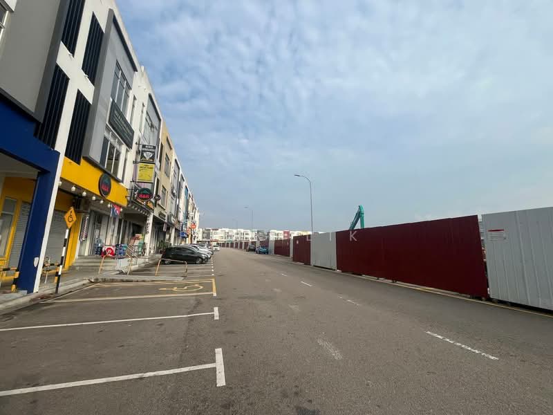 Kedai untuk Disewa di Austin Crest (Johor Bahru) - Fong Lik - Exterior - PropertyGuru.com.my