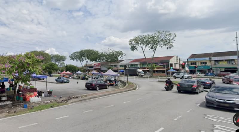 Shop for Sale in Taman Sri Serdang (Seri Kembangan) - Tina Chua - Exterior - PropertyGuru.com.my