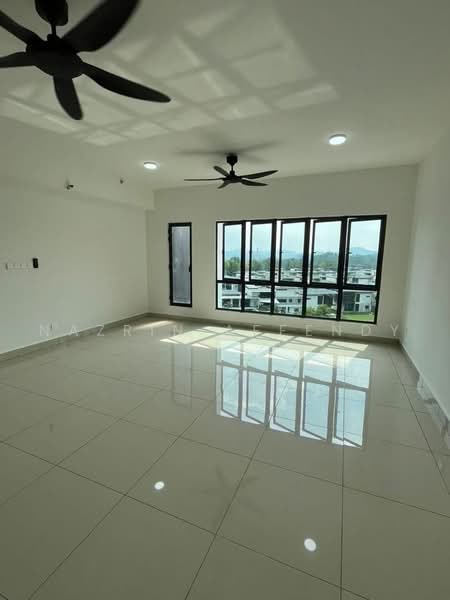 Kediaman Servis untuk Disewa di Tulip Residence - Nazrin Affendy - Living Room - PropertyGuru.com.my