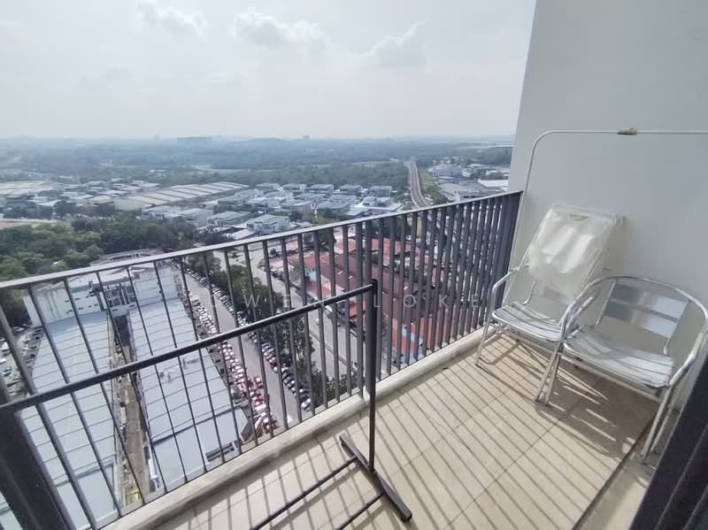Kediaman Servis untuk Disewa di Emporis - Owen Loke - Balcony - PropertyGuru.com.my
