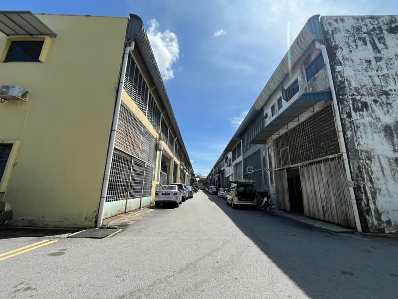 Kilang untuk Dijual di Sri Edaran Industrial Park (Batu) - CW Kong - Exterior - PropertyGuru.com.my