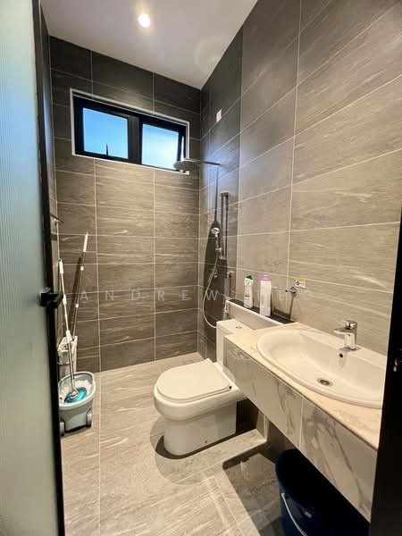 Semi-Detached House for Sale in Nusa Sentral (Iskandar Puteri (Nusajaya)) - Andrew Teo - Bathroom - PropertyGuru.com.my