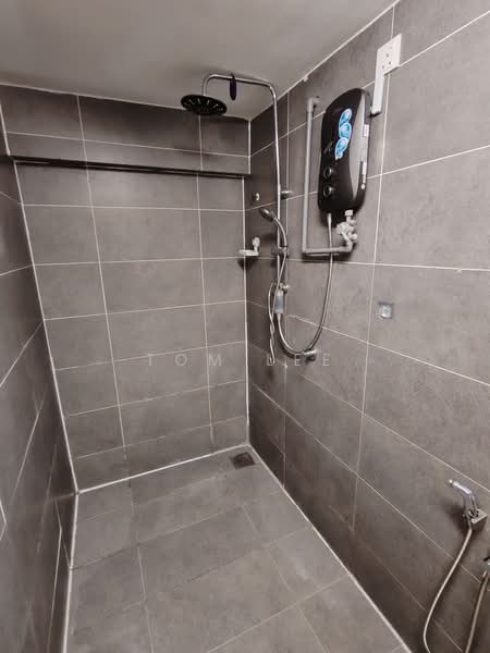 Servis Apartment untuk Disewa di Empire Damansara - Tom Lee - Bathroom - PropertyGuru.com.my