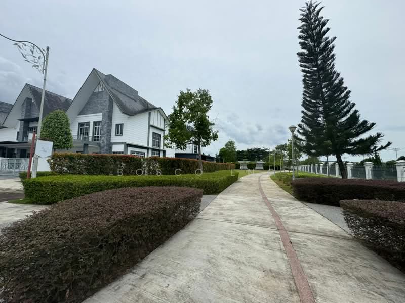 Semi-Detached House for Sale in Taman Ekoflora (Johor Bahru) - Bosco Eng - Exterior - PropertyGuru.com.my