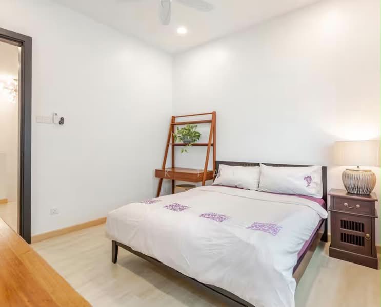 Semi-Detached House for Sale in Taman Molek (Johor Bahru) - Yik Tat - PropertyGuru.com.my