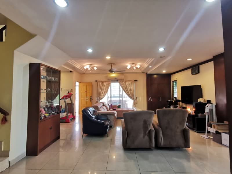 Rumah Teres 2-Tingkat untuk Dijual di Taman Putra Prima (Puchong) - Debby Chai - Living Room - PropertyGuru.com.my
