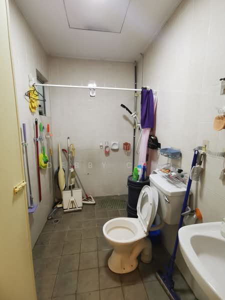 Rumah Teres 2-Tingkat untuk Dijual di Taman Putra Prima (Puchong) - Debby Chai - Bathroom - PropertyGuru.com.my