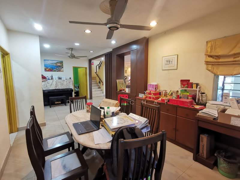 Rumah Teres 2-Tingkat untuk Dijual di Taman Putra Prima (Puchong) - Debby Chai - Dining Room - PropertyGuru.com.my
