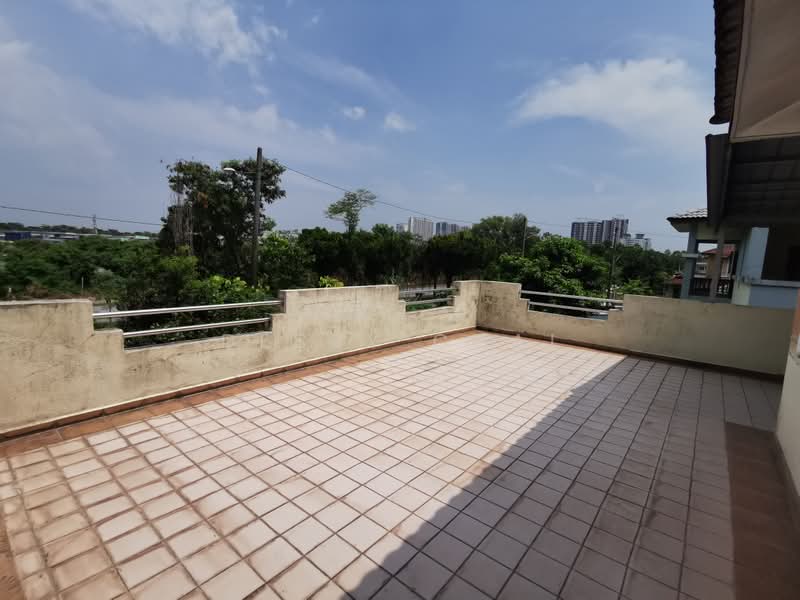 Rumah Teres 2-Tingkat untuk Dijual di Taman Putra Prima (Puchong) - Debby Chai - Balcony - PropertyGuru.com.my