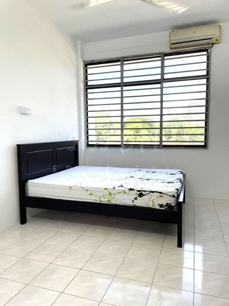 Pangsapuri untuk Disewa di Desa Permai Indah Apartment - Edwin Ewe - Bedroom - PropertyGuru.com.my