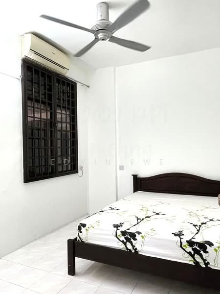 Pangsapuri untuk Disewa di Desa Permai Indah Apartment - Edwin Ewe - Bedroom - PropertyGuru.com.my