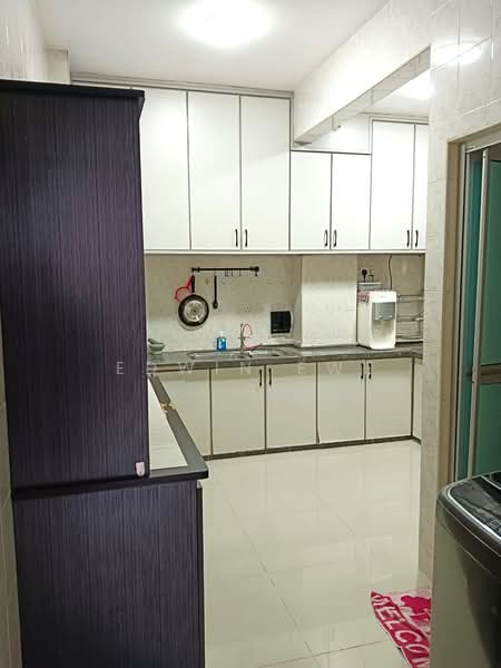 Pangsapuri untuk Disewa di Desa Permai Indah Apartment - Edwin Ewe - Kitchen - PropertyGuru.com.my