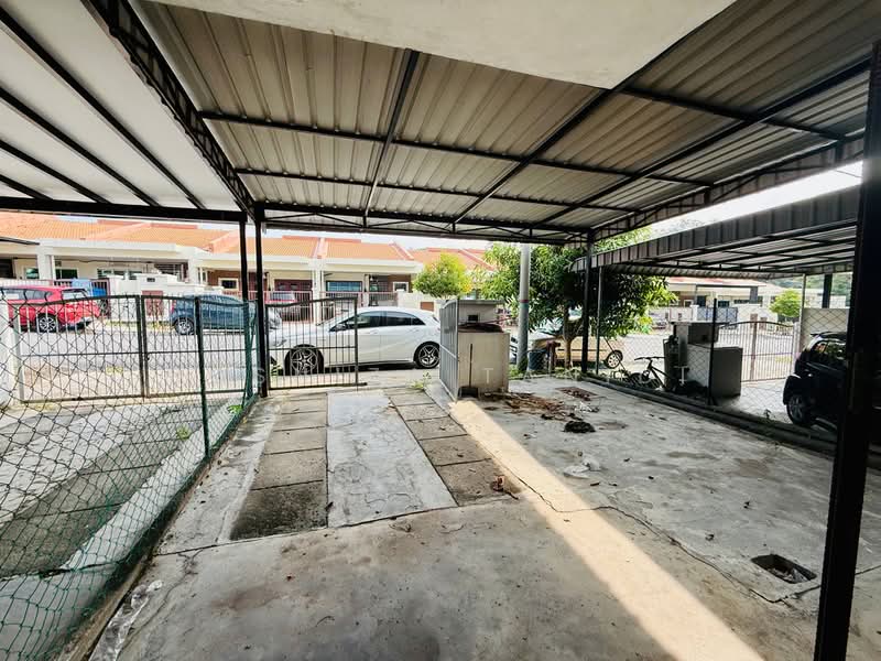 Rumah Teres 1-Tingkat untuk Dijual di Bandar Baru Salak Tinggi (Sepang) - Rosniza Tanidi - Exterior - PropertyGuru.com.my