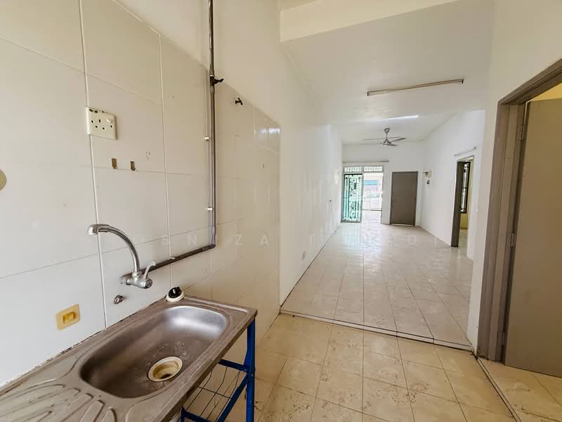 Rumah Teres 1-Tingkat untuk Dijual di Bandar Baru Salak Tinggi (Sepang) - Rosniza Tanidi - Interior - PropertyGuru.com.my