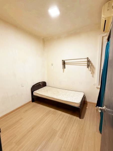 Kondominium untuk Dijual di Midlands Condo - Jinelle Ong - Bedroom - PropertyGuru.com.my