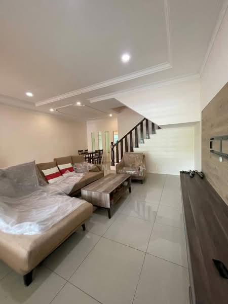 2-storey Terraced House for Rent in Kota Samarahan (Sarawak) - Leon Tan - Living Room - PropertyGuru.com.my