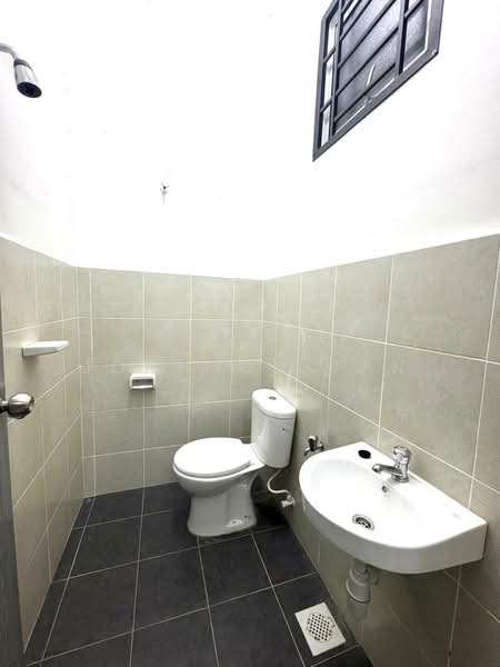 2-storey Terraced House for Sale in Taman Pulai Mutiara (Iskandar Puteri (Nusajaya)) - Johnson Tan - Bathroom - PropertyGuru.com.my