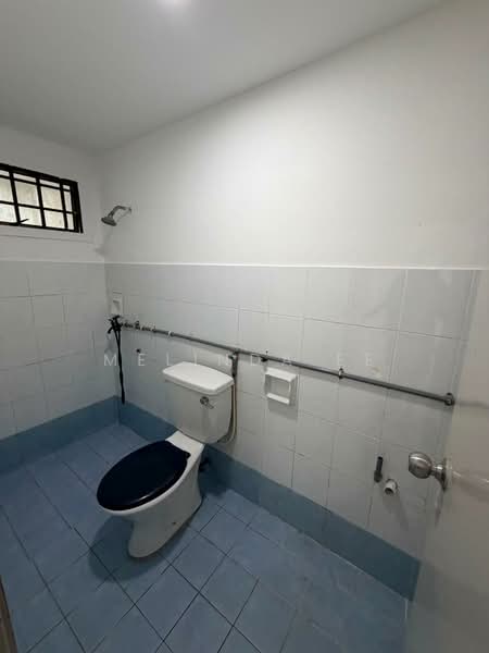 Rumah Teres 2-Tingkat untuk Dijual di Taman Puteri Wangsa (Ulu Tiram) - Melinda Ee - Bathroom - PropertyGuru.com.my