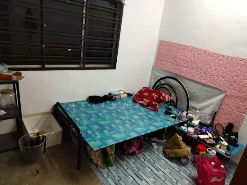 Rumah Teres 2-Tingkat untuk Dijual di Taman Puteri Wangsa (Ulu Tiram) - Melinda Ee - Bedroom - PropertyGuru.com.my