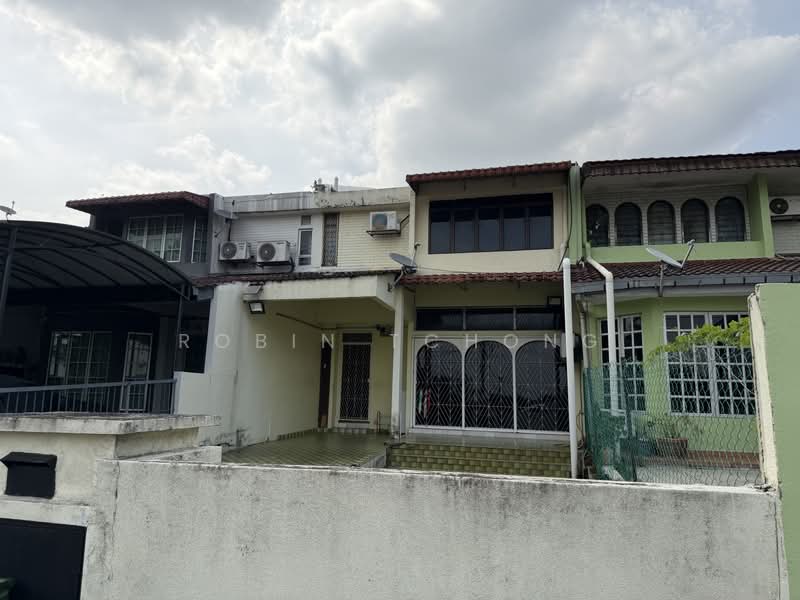 Rumah Teres 2 Tingkat untuk Dijual di Taman Bukit Maluri (Kepong) - Robin Tchong - Exterior - PropertyGuru.com.my