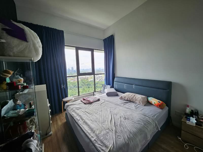 Apartment for Sale at Senibong Cove - The WaterEdge Residences - Henry Lee - Bedroom - PropertyGuru.com.my