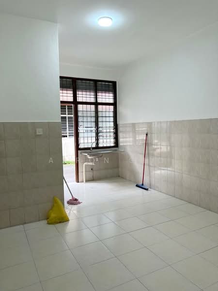 Terraced House for Sale in Batu Maung (Penang) - Aaron Gho - Kitchen - PropertyGuru.com.my