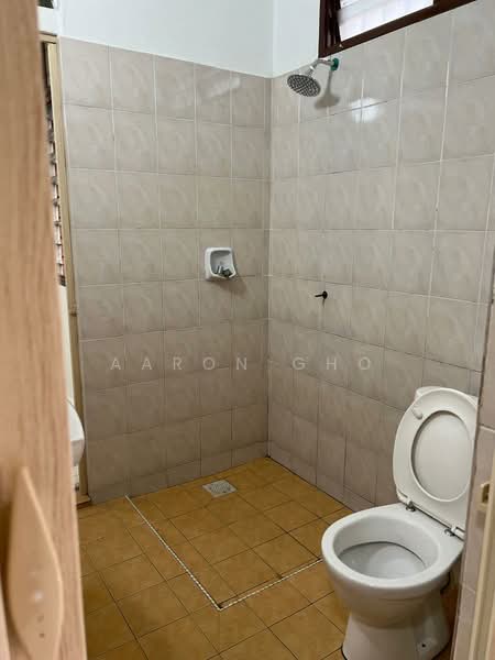 Terraced House for Sale in Batu Maung (Penang) - Aaron Gho - Bathroom - PropertyGuru.com.my