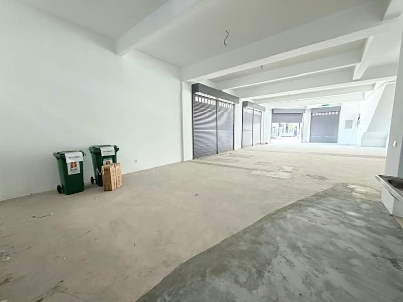 Shop / Office for Rent in Bandar Rimbayu (Telok Panglima Garang) - Michelle Tee - Interior - PropertyGuru.com.my