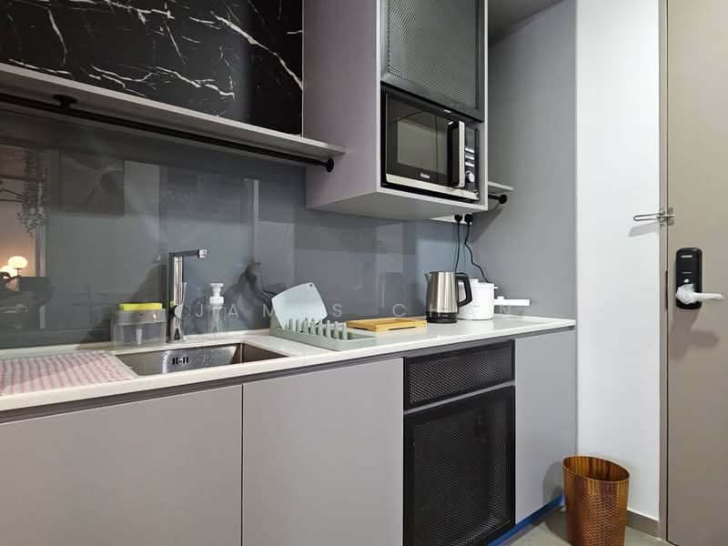 Servis Apartment untuk Disewa di Mossaz @ Empire City - James Chan - Kitchen - PropertyGuru.com.my
