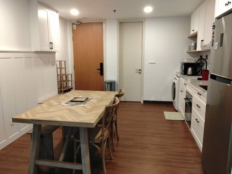Service Residence for Rent at Ooak Serviced Apartments @ Kiara 163 - Gabriel Yap - Kitchen - PropertyGuru.com.my