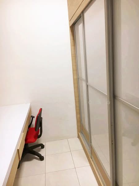 Servis Apartment untuk Disewa di Birch Plaza - Jinelle Ong - Study - PropertyGuru.com.my