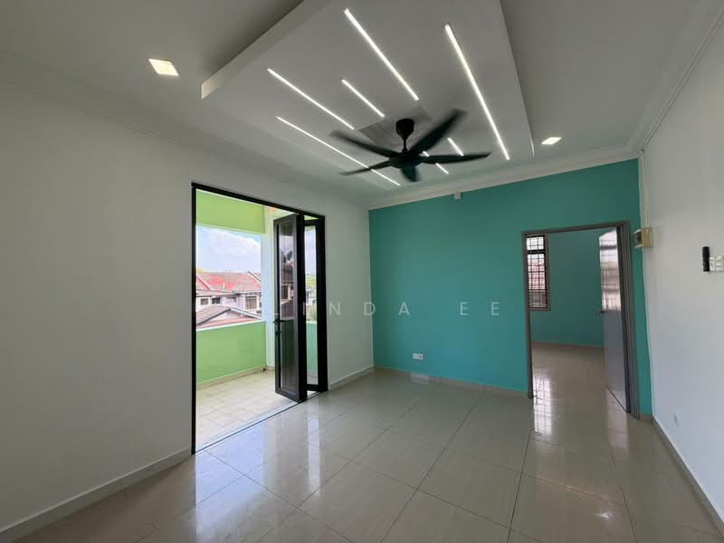Rumah Teres 2-Tingkat untuk Dijual di Bandar Seri Alam (Masai) - Melinda Ee - Living Room - PropertyGuru.com.my