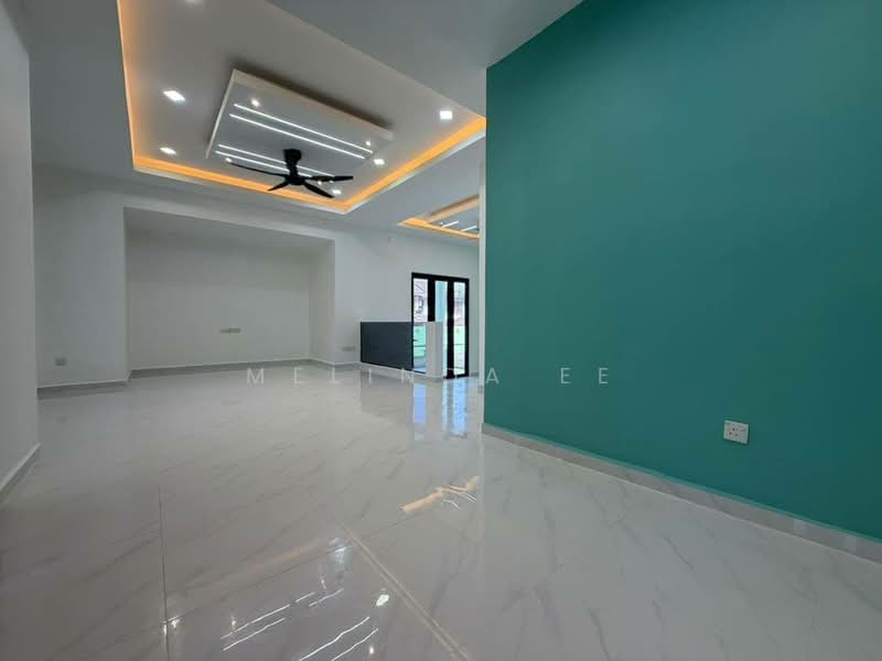 Rumah Teres 2-Tingkat untuk Dijual di Bandar Seri Alam (Masai) - Melinda Ee - Living Room - PropertyGuru.com.my