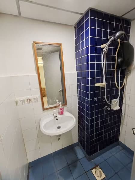 Kondominium untuk Disewa di Perdana Exclusive - Wawa Leong - Bathroom - PropertyGuru.com.my