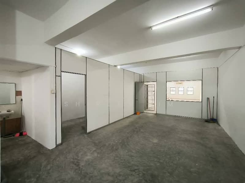 Shop / Office for Rent in Johor Bahru (Johor) - Shirley Lim - Interior - PropertyGuru.com.my