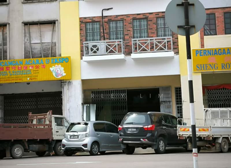 Shop / Office for Rent in Johor Bahru (Johor) - Shirley Lim - Exterior - PropertyGuru.com.my