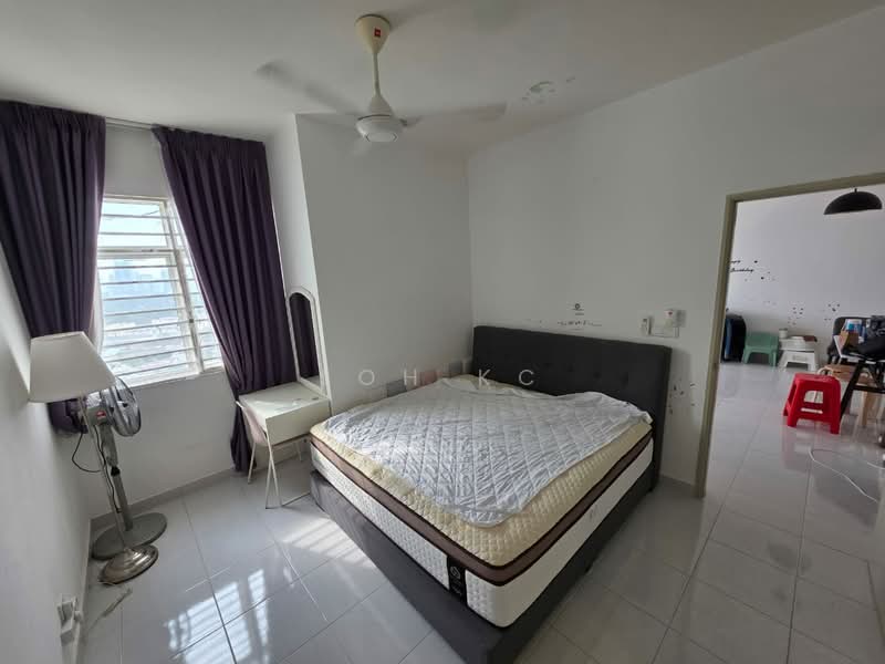 Pangsapuri untuk Dijual di Residensi Pandanmas 2 - Loh KC - Bedroom - PropertyGuru.com.my