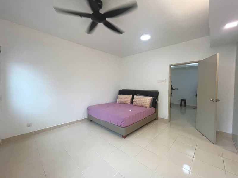3-storey Terraced House for Sale in Balakong (Selangor) - Shawn Lim - Bedroom - PropertyGuru.com.my