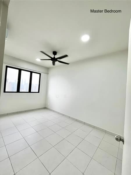 Apartment for Rent at Residensi Max - Marcus Chye - Master Bedroom - PropertyGuru.com.my