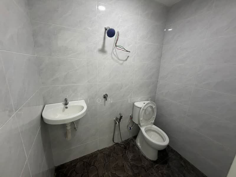 Rumah Teres 1-Tingkat untuk Dijual di Taman Universiti (Skudai) - Fion Lee - Bathroom - PropertyGuru.com.my