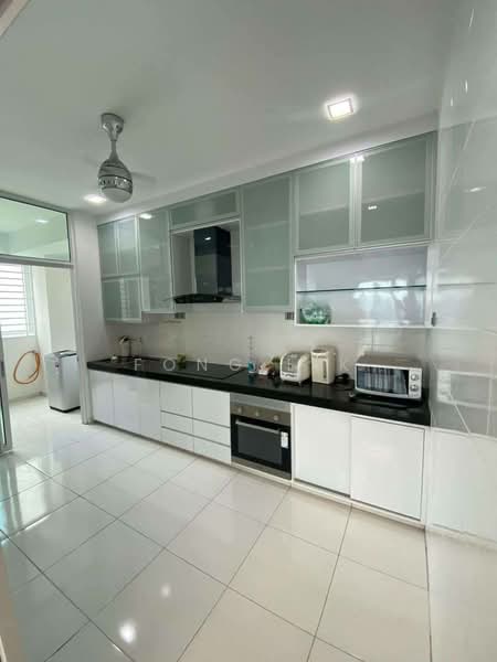Servis Apartment untuk Dijual di The Sky Executive Suites - Fong Lik - Kitchen - PropertyGuru.com.my