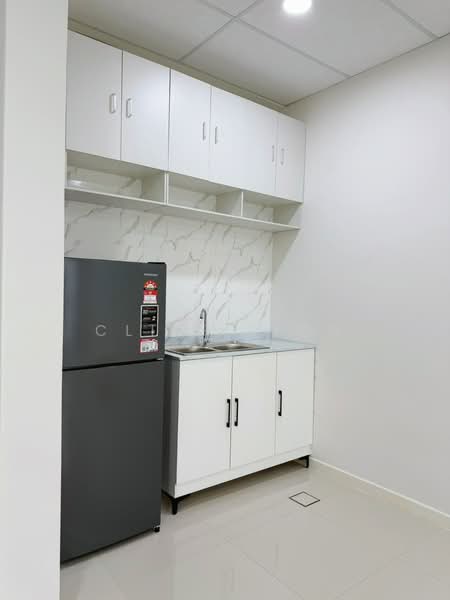 Service Residence for Rent at Edelweiss @ Tropicana Gardens - Cliff Siow - Kitchen - PropertyGuru.com.my